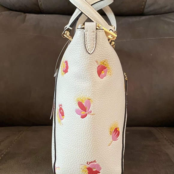 COACH 3 PIECE BUNDLE!! NWT!! OMG! - Picture 10 of 16